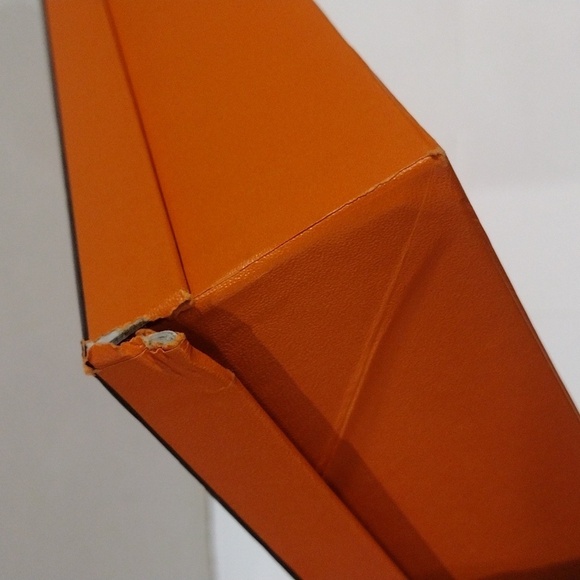 Hermes Paris Luxury Designer empty Storage Box in good condition 15x9.5x2.5-inch - Picture 6 of 7